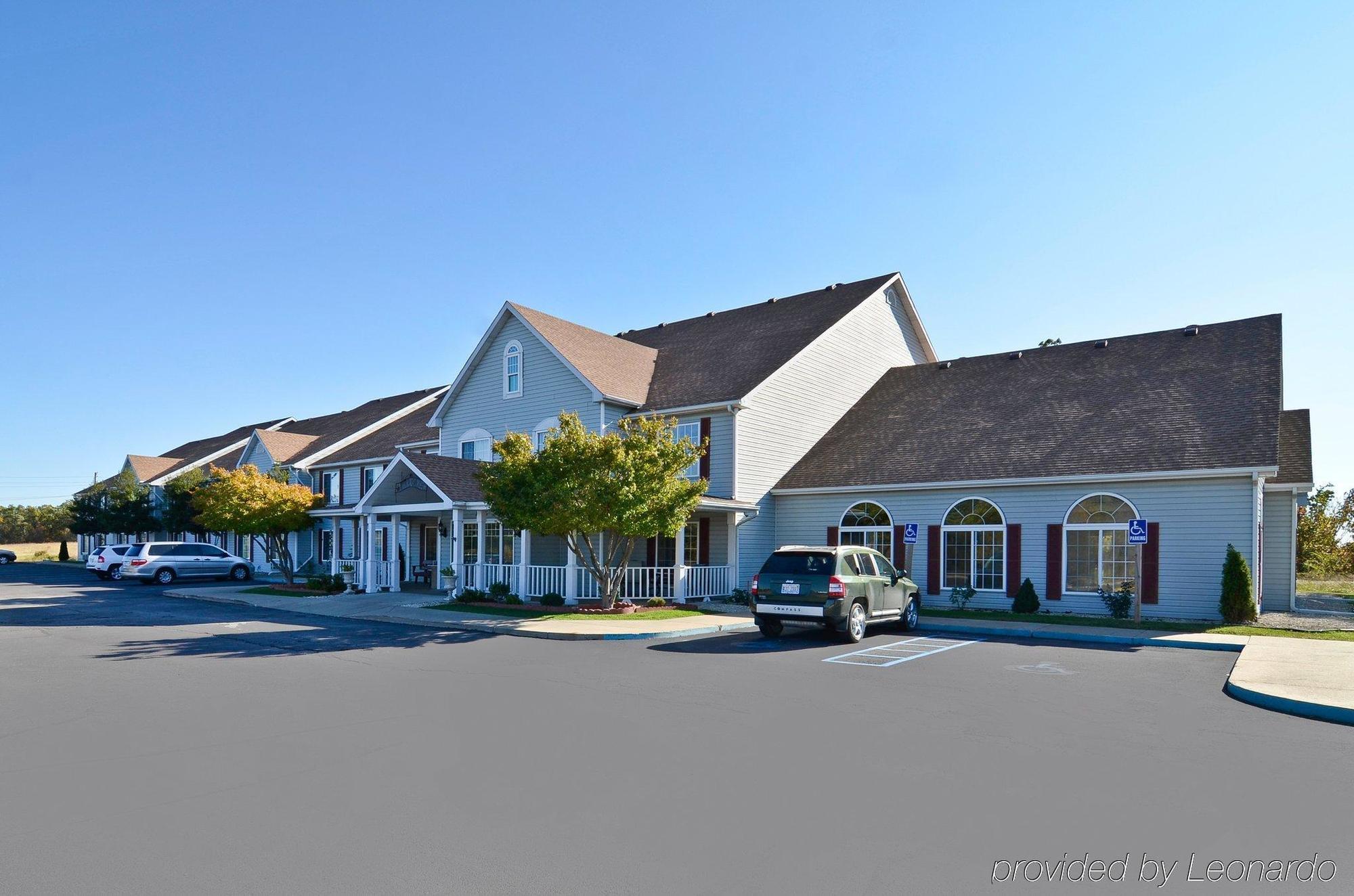 Super 8 By Wyndham Lake Of The Ozarks Eldon Екстер'єр фото
