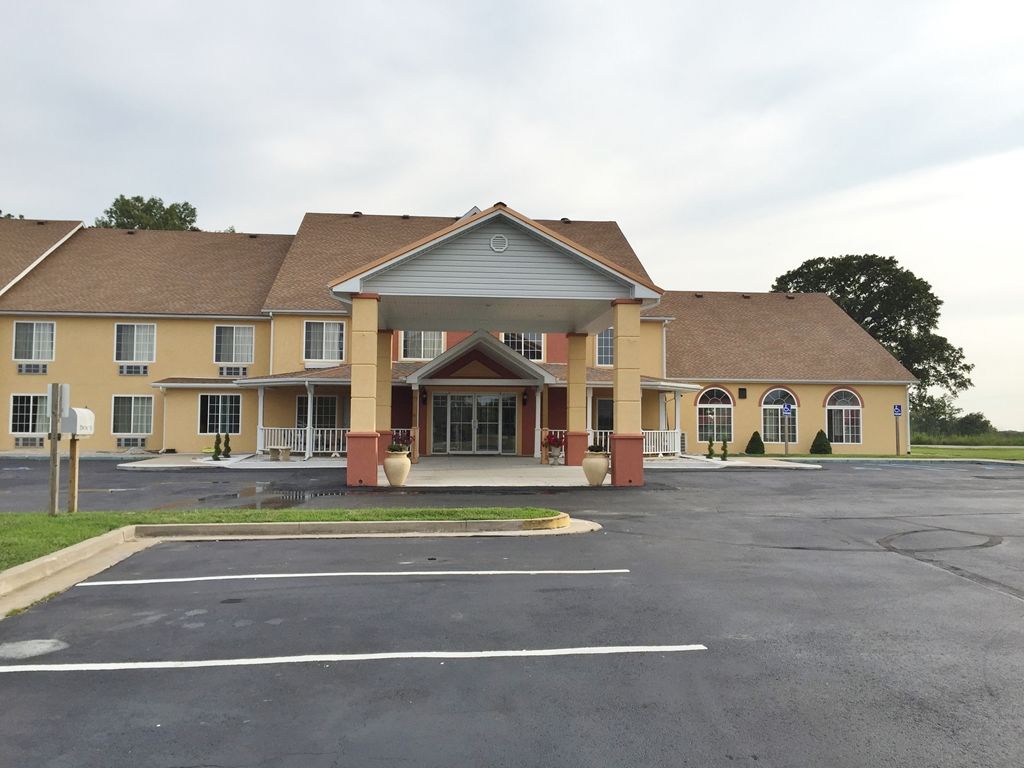 Super 8 By Wyndham Lake Of The Ozarks Eldon Екстер'єр фото